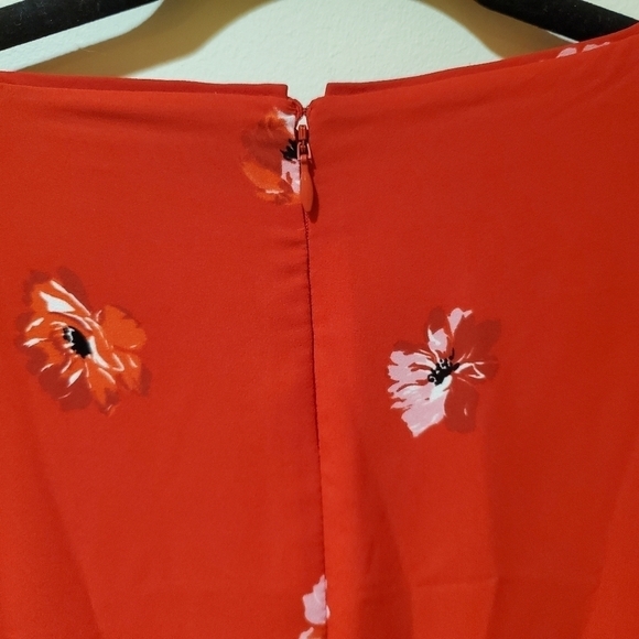 WHBM Floral- Print Soft A-Line Dress - Picture 9 of 9